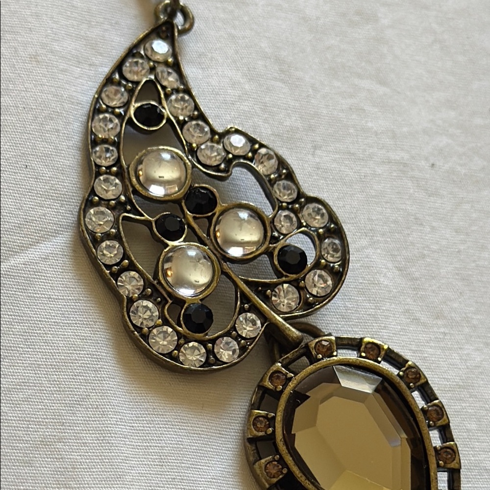 Park Lane Statement Necklace w/Original Box Gold Tine Rhinestone Floral Necklace - Picture 4 of 13